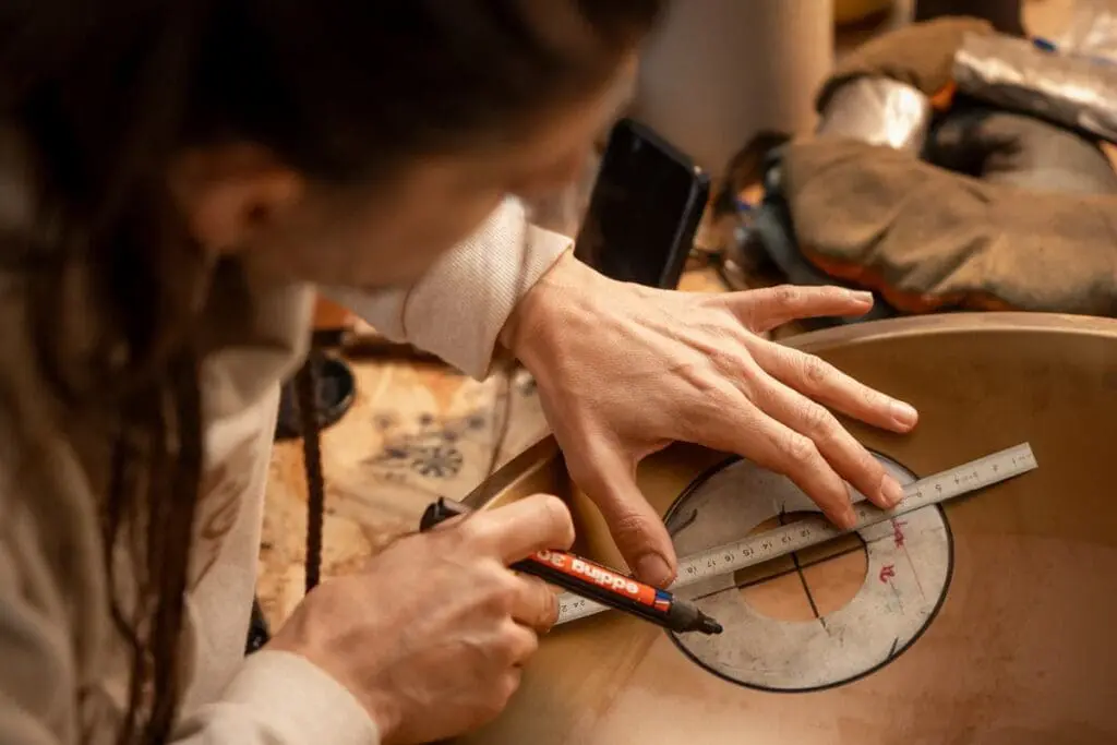 fabrication handpan, jean-Baptiste Chauvin Photographe entreprise