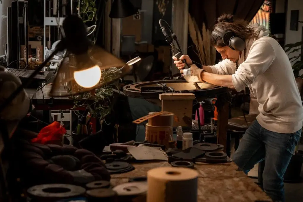 fabrication handpan, jean-Baptiste Chauvin Photographe entreprise