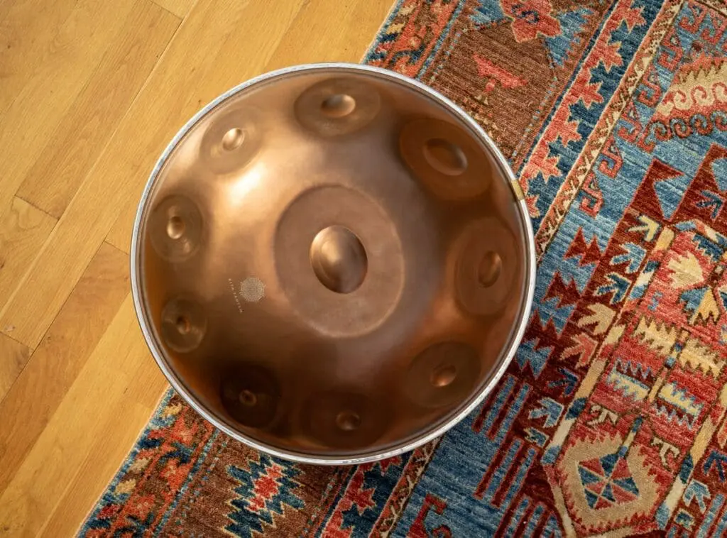 fabrication handpan, jean-Baptiste Chauvin Photographe entreprise