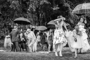 mariage sous la pluie photographe