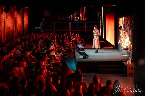 directrice france de Rituals lors d'un kick of au bridge club de paris